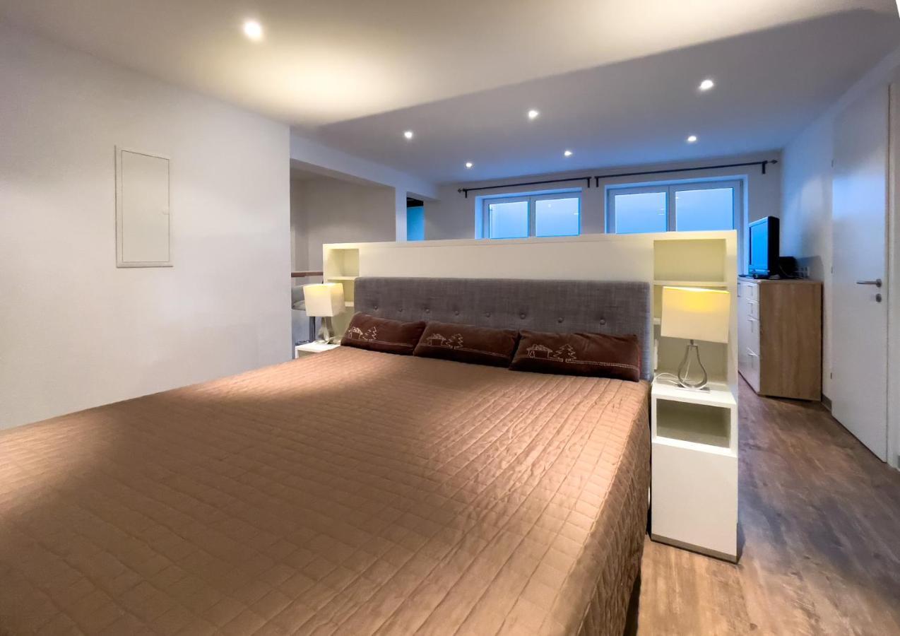Apartmenthaus Mountainvista クライナル エクステリア 写真